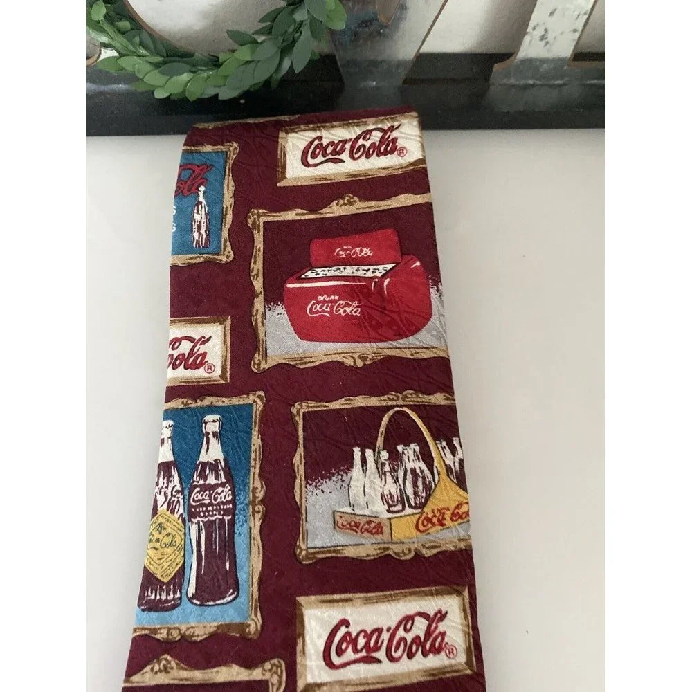 Coca Cola Men’s 100% SILK Tie Made in USA Retro W Old Bottles And Cases 4